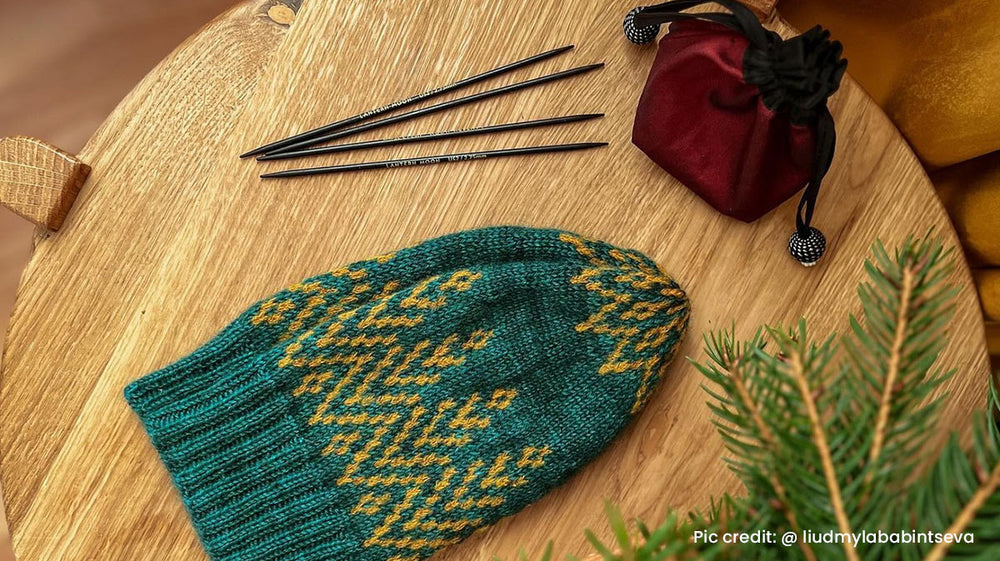 Knitting a hat on double pointed needles