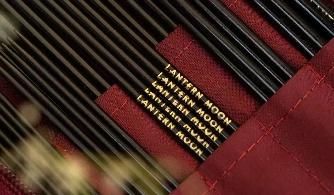 From Straight to Circular: When to Switch to a Double Pointed Needle Set