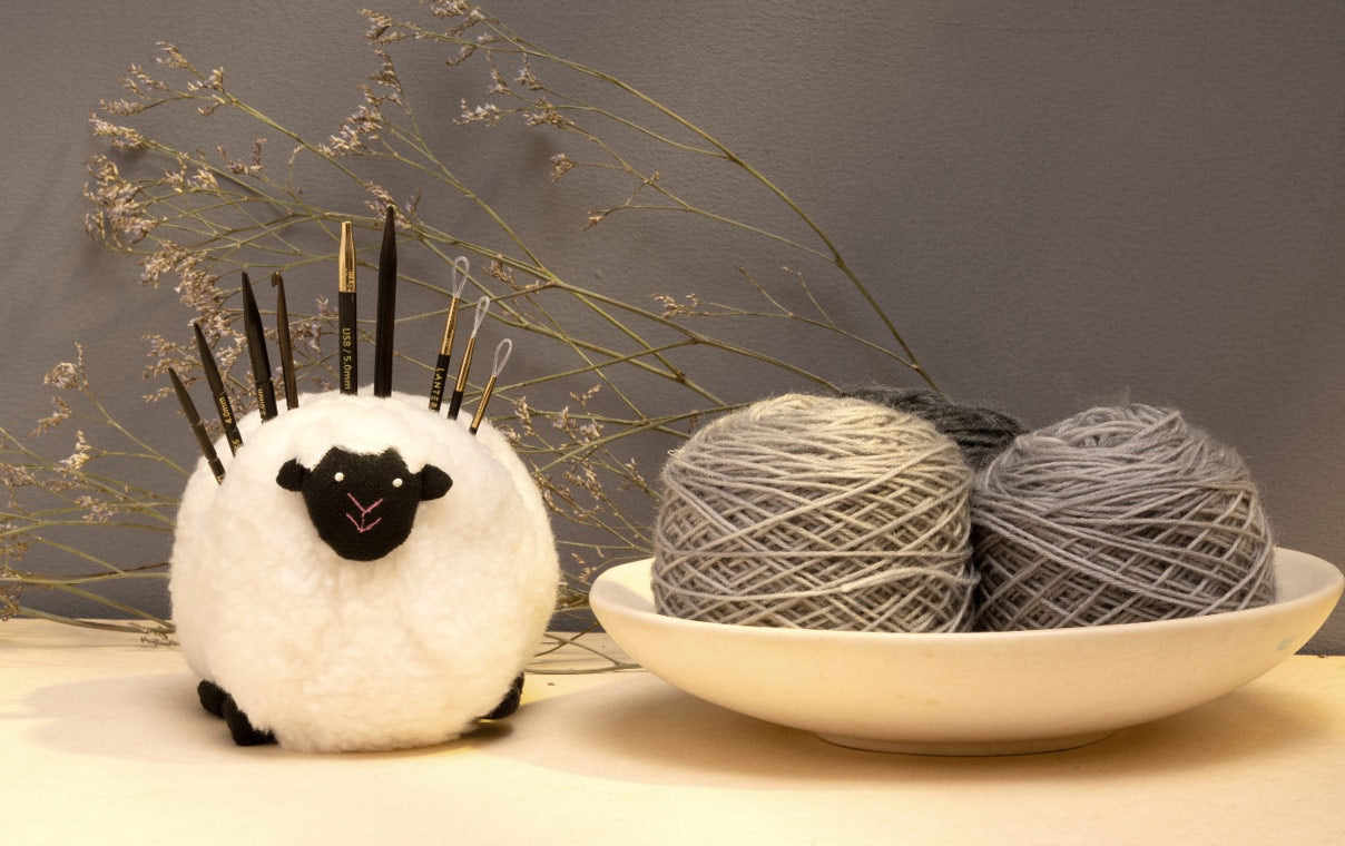 From Needle Gauge to Knitting Bag: Complete Guide to Knitting Accessories