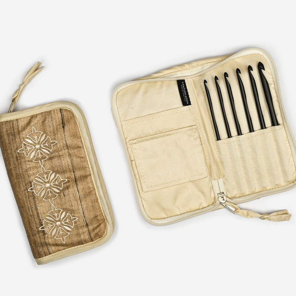 Crochet Hook Set for Amigurumi, Shell, and Bobble Stitches