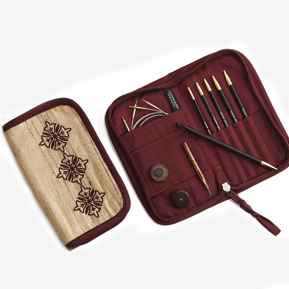 Bequest Tunisian Crochet Hooks Set –